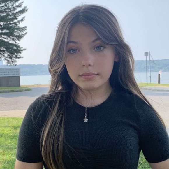 Meet your Posher, Kennedy - Picture 1 of 1